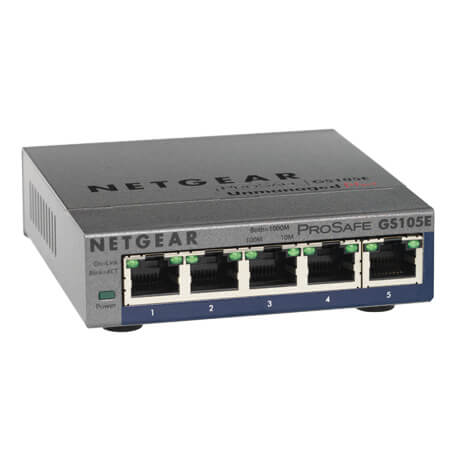 Netgear GS105PE Non-géré L2 Gigabit Ethernet (10/100/1000) Gris Connexion Ethernet, supportant l'alimentation via ce port (PoE)